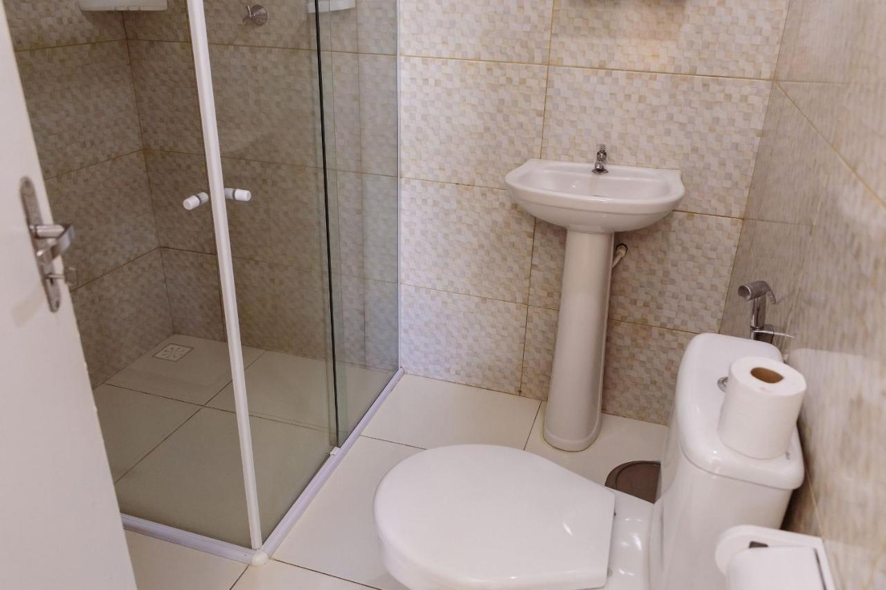 Village 737, 01 Quarto, Piscina, Wifi 300mb, 100m Da *